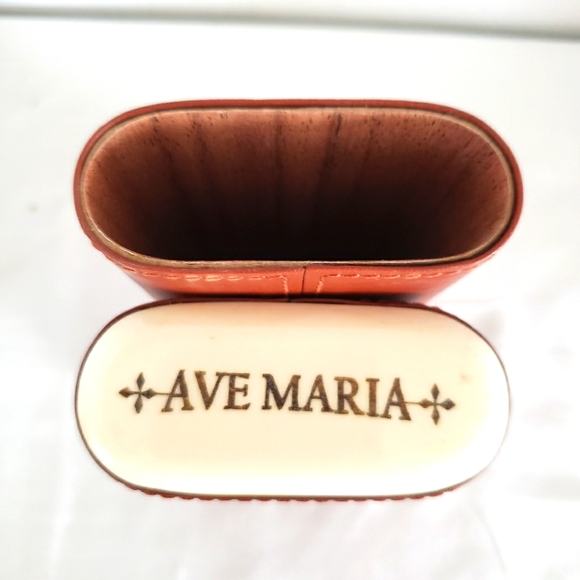 Beautiful Ava Maria Cigar Case Tan Leather - Picture 6 of 9